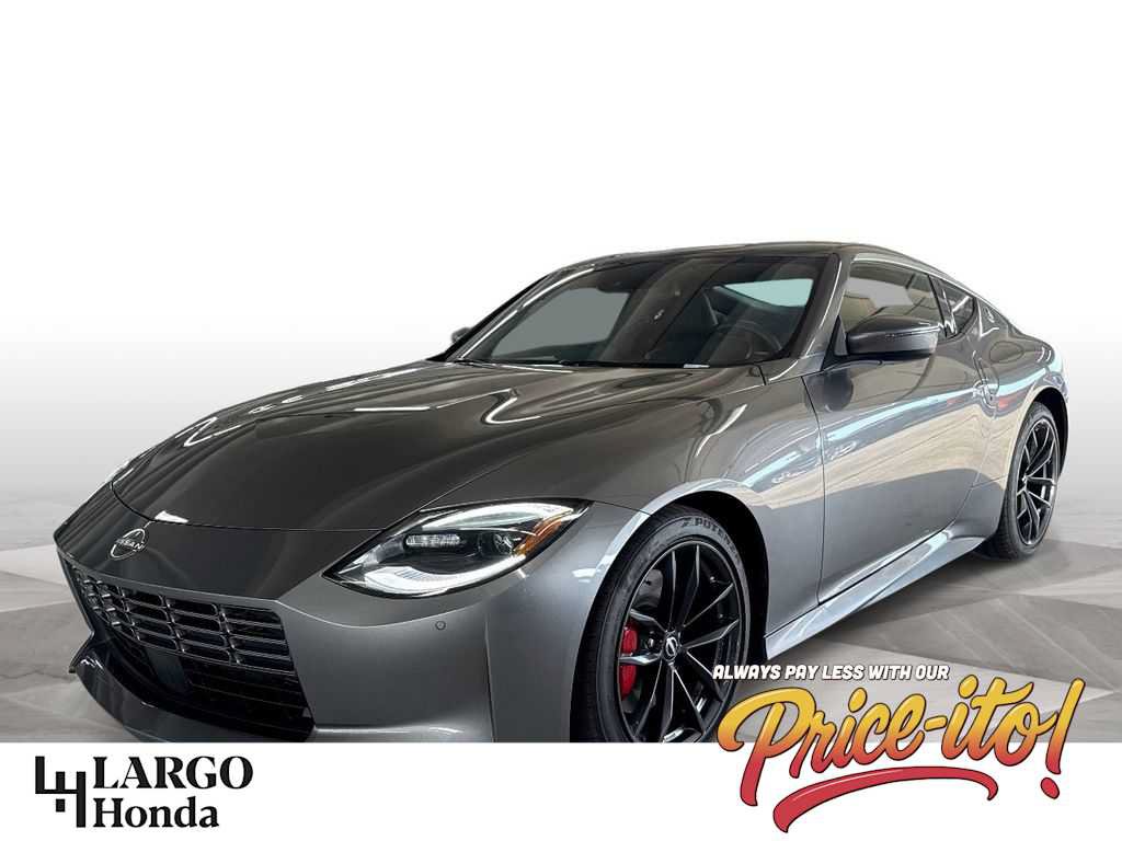 Used 2025 Nissan Z Performance w/ Floor Mat Package RWD video 1