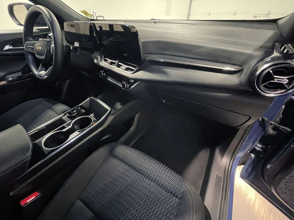 Used 2026 Chevrolet Equinox LT image 26