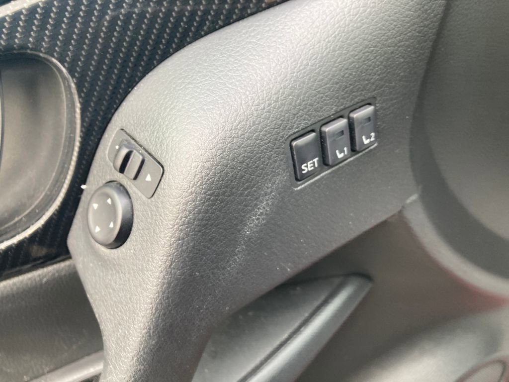 Used 2018 Nissan Rogue SL w/ Premium Package image 42