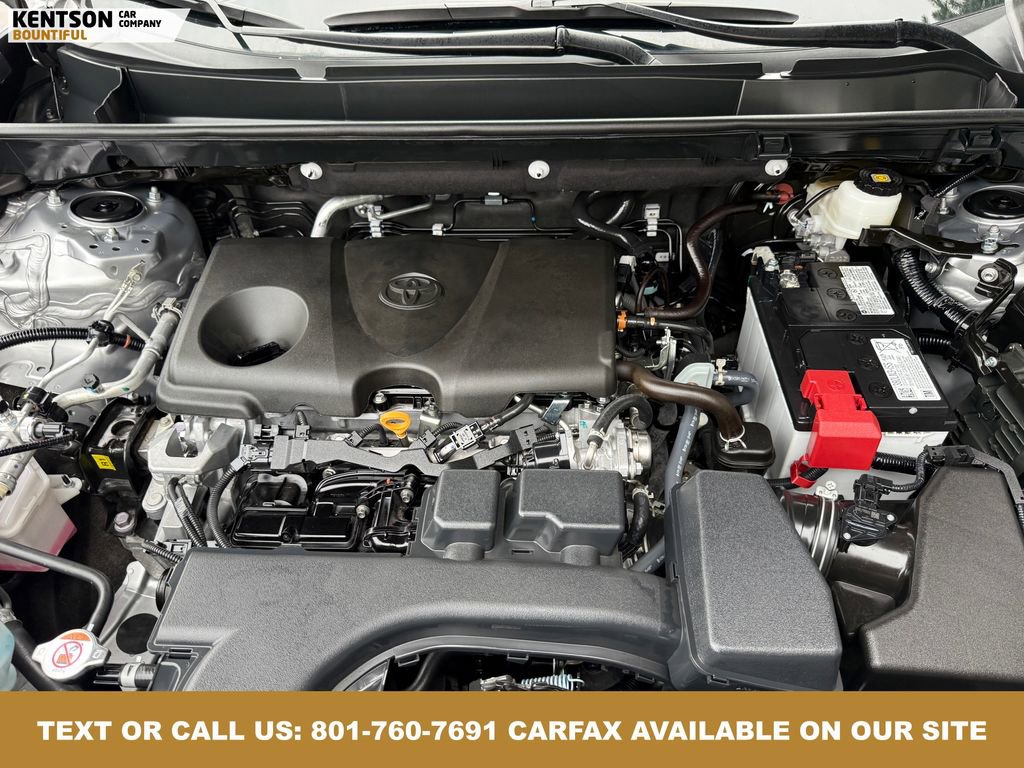 Used 2025 Toyota RAV4 XLE image 34