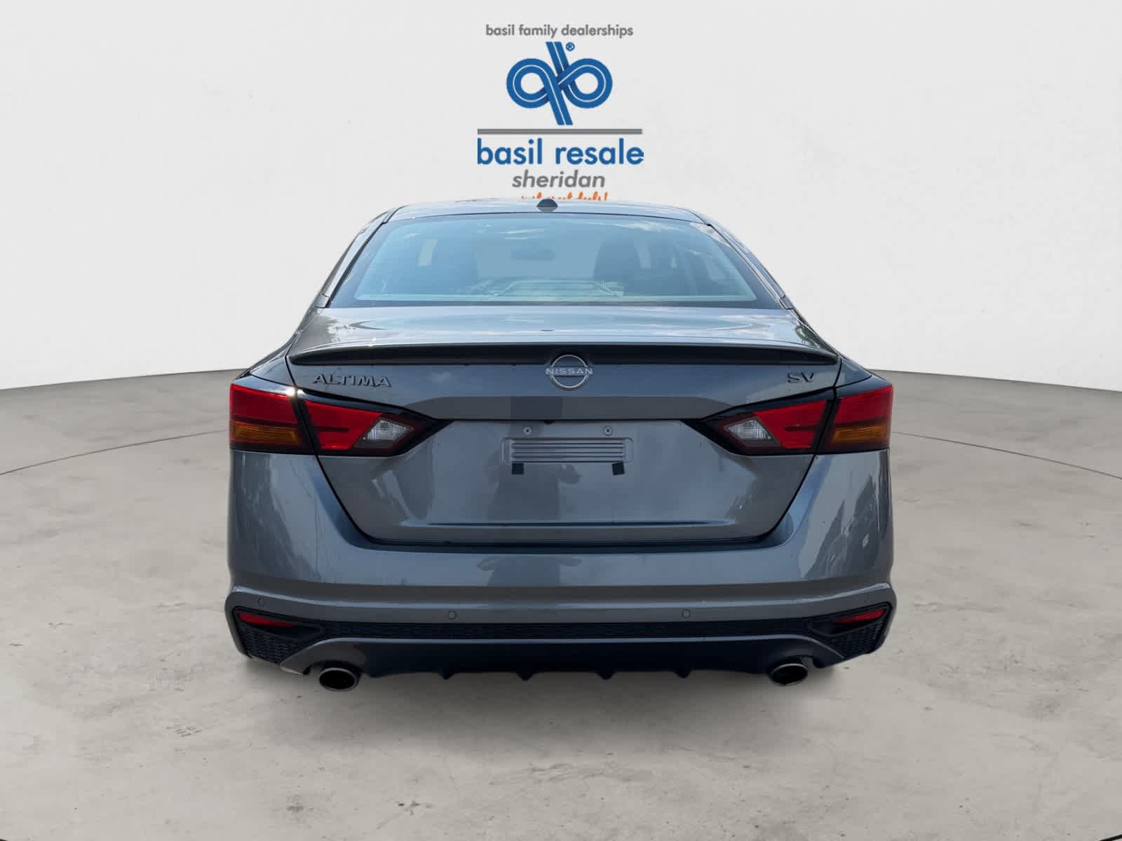 Used 2024 Nissan Altima 2.5 SV w/ SV Premium Package FWD image 5