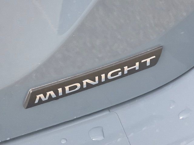 New 2025 Nissan Sentra SR w/ Midnight Edition image 15