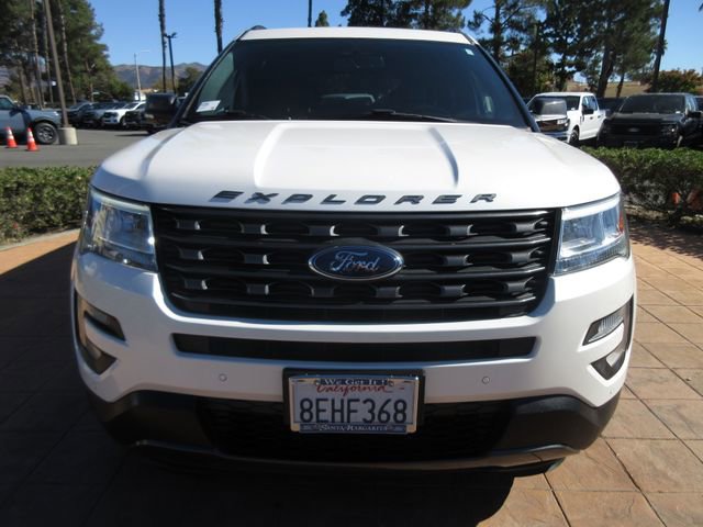 Used 2017 Ford Explorer XLT w/ Equipment Group 202A image 7