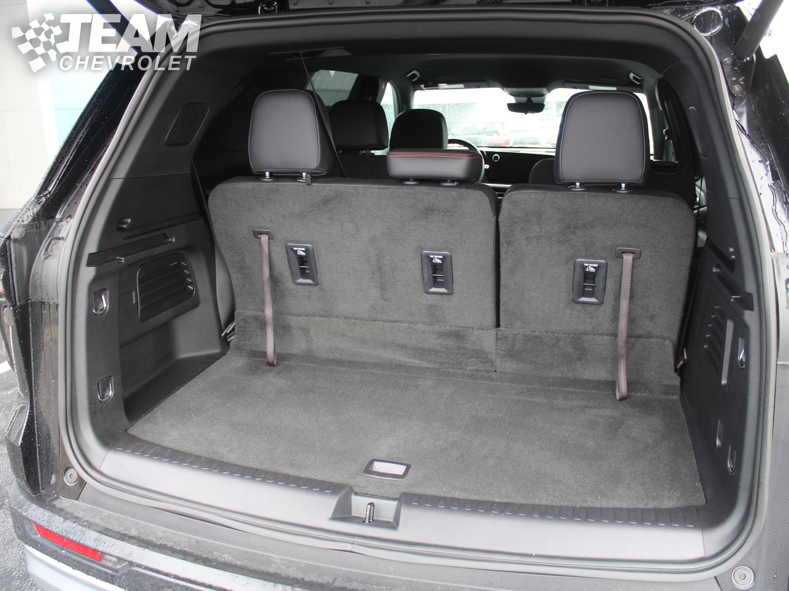 Used 2024 Chevrolet Traverse Z71 w/ Enhanced Driving Package image 30