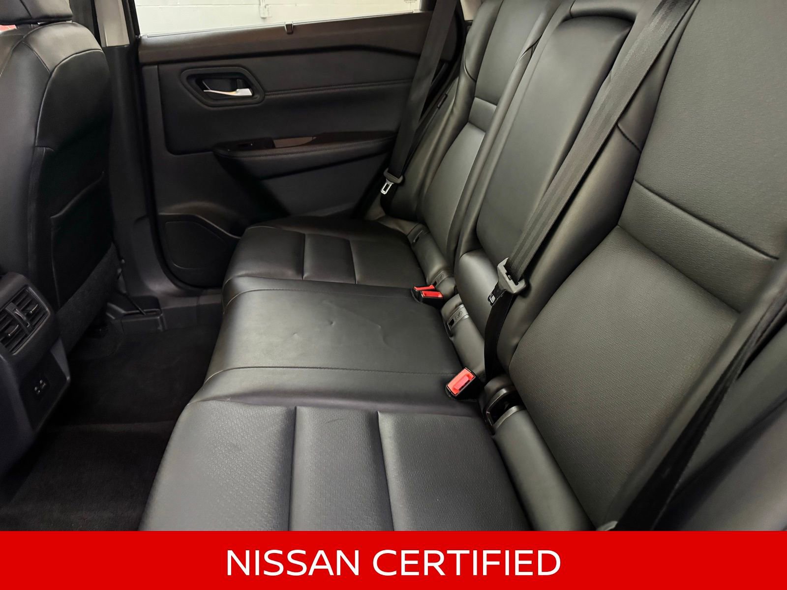 Certified 2022 Nissan Rogue SV w/ SV Premium Package image 14