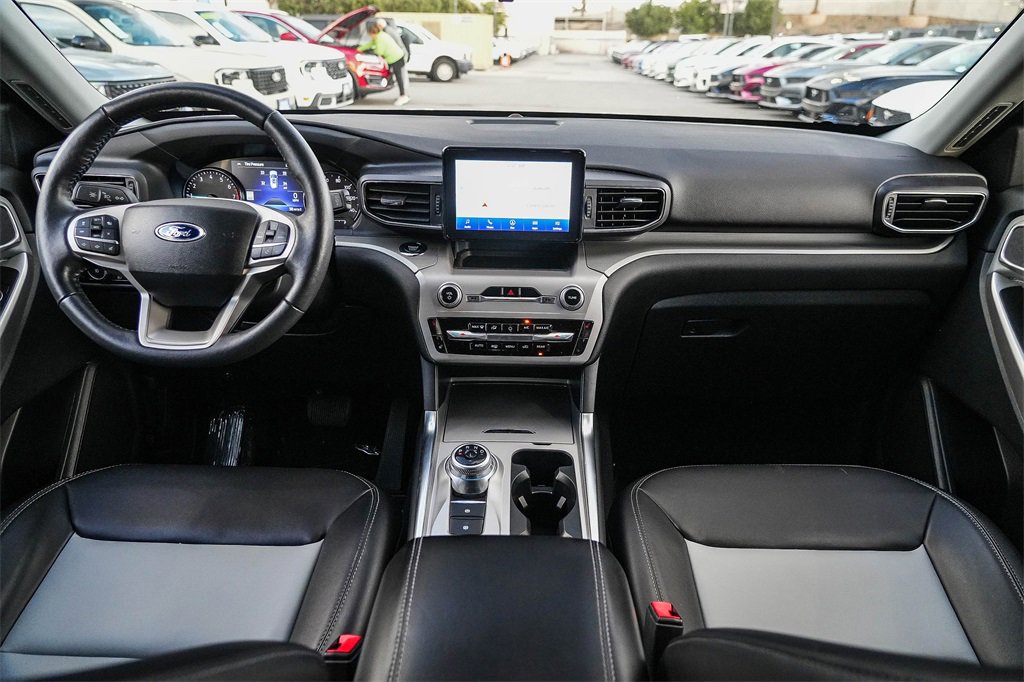 Used 2023 Ford Explorer XLT w/ Equipment Group 202A image 14