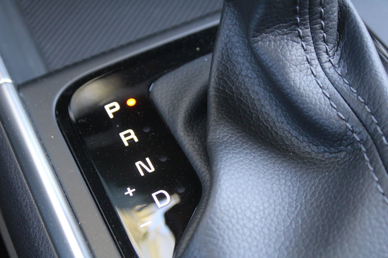 New 2026 Kia Carnival EX image 41