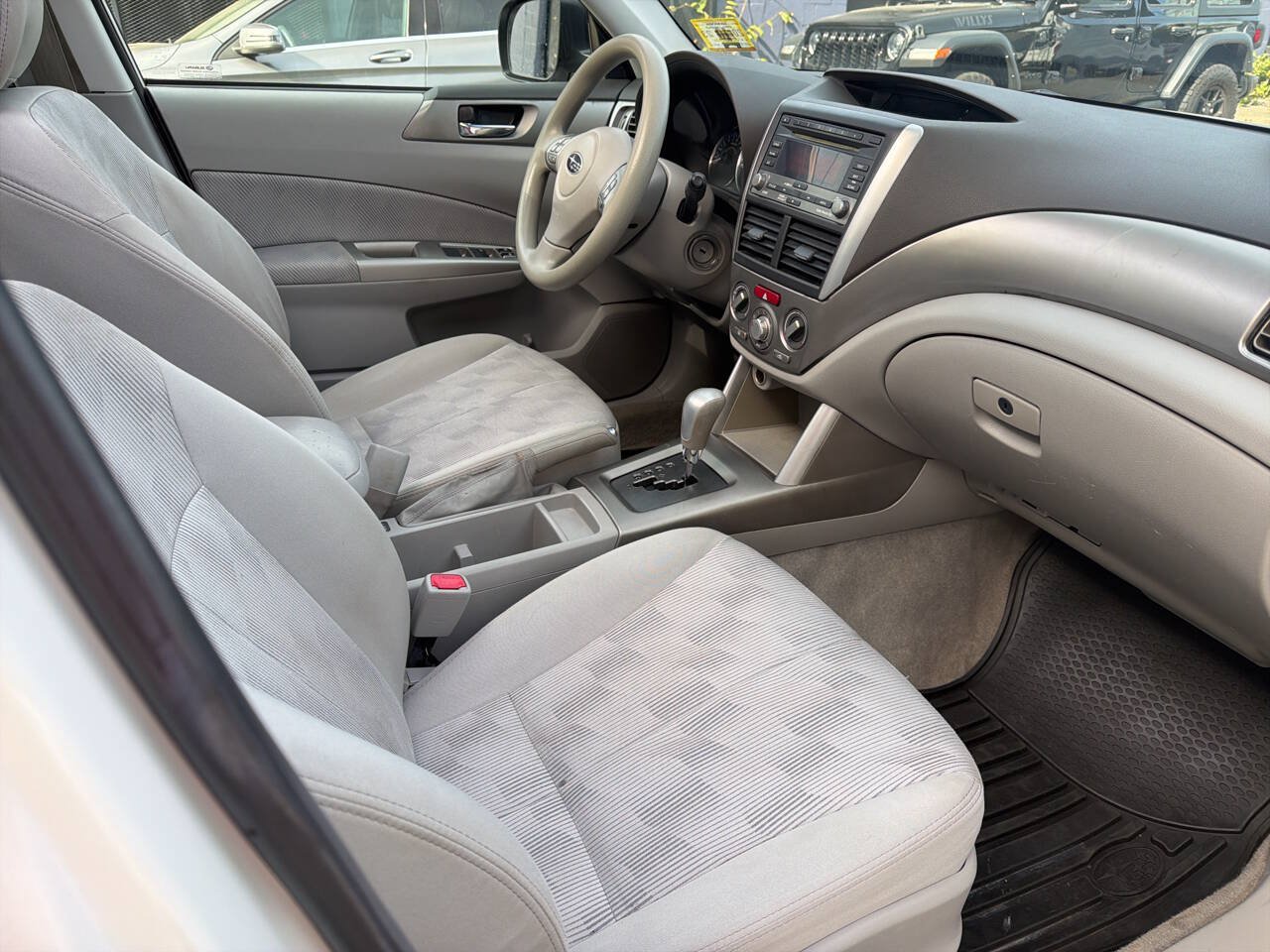 Used 2010 Subaru Forester 2.5X Premium AWD/4WD image 29