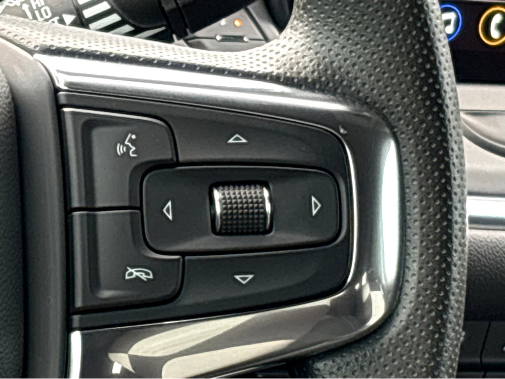 Used 2023 Chevrolet Blazer LT w/ Driver Confidence Package image 14