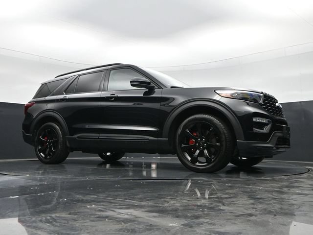 Used 2024 Ford Explorer ST w/ Technology Package AWD/4WD image 43