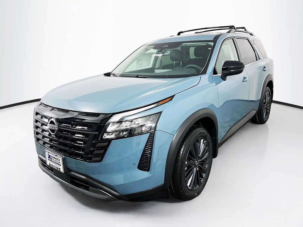 New 2026 Nissan Pathfinder SL image 3