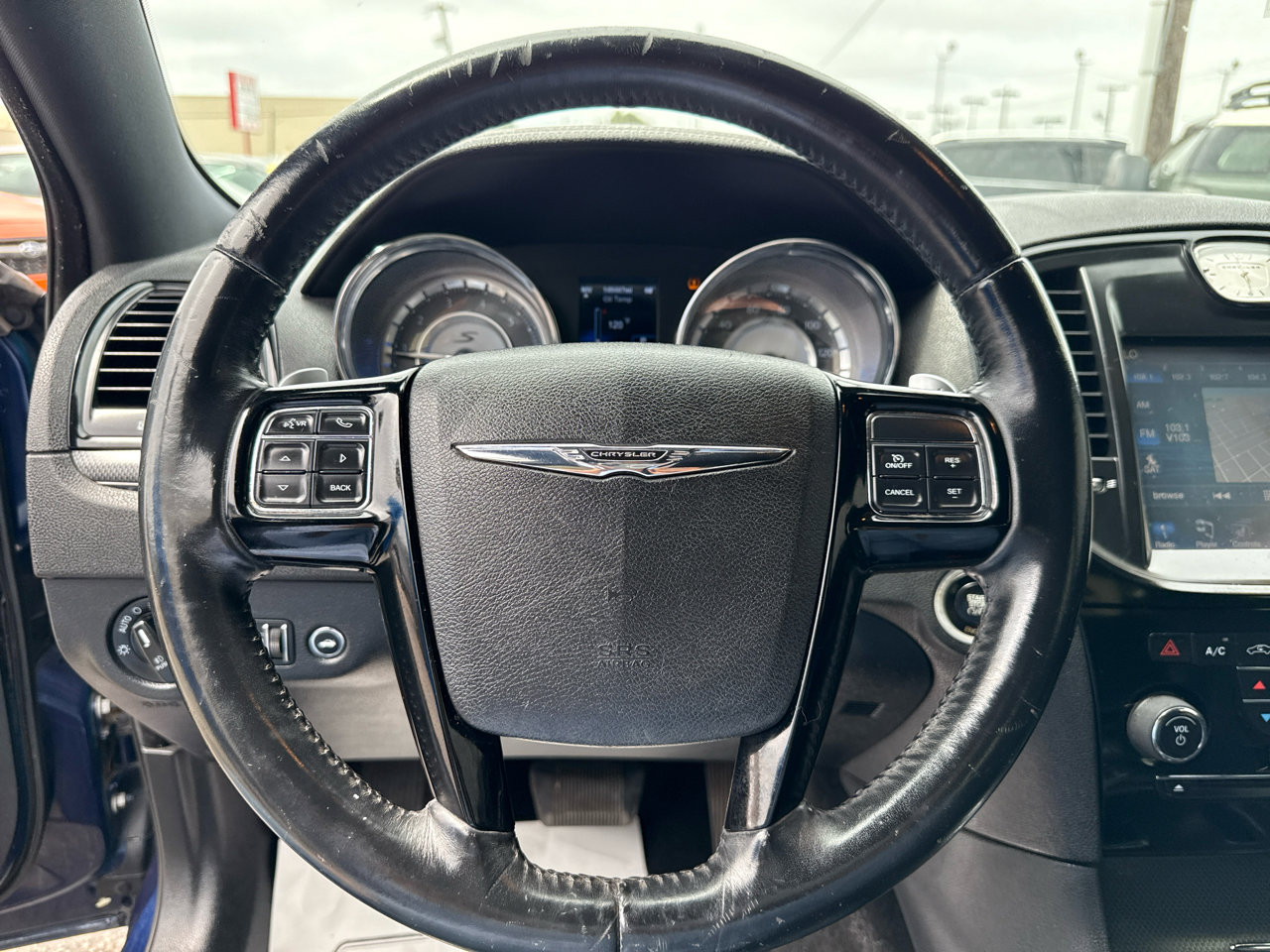 Used 2014 Chrysler 300 S image 15