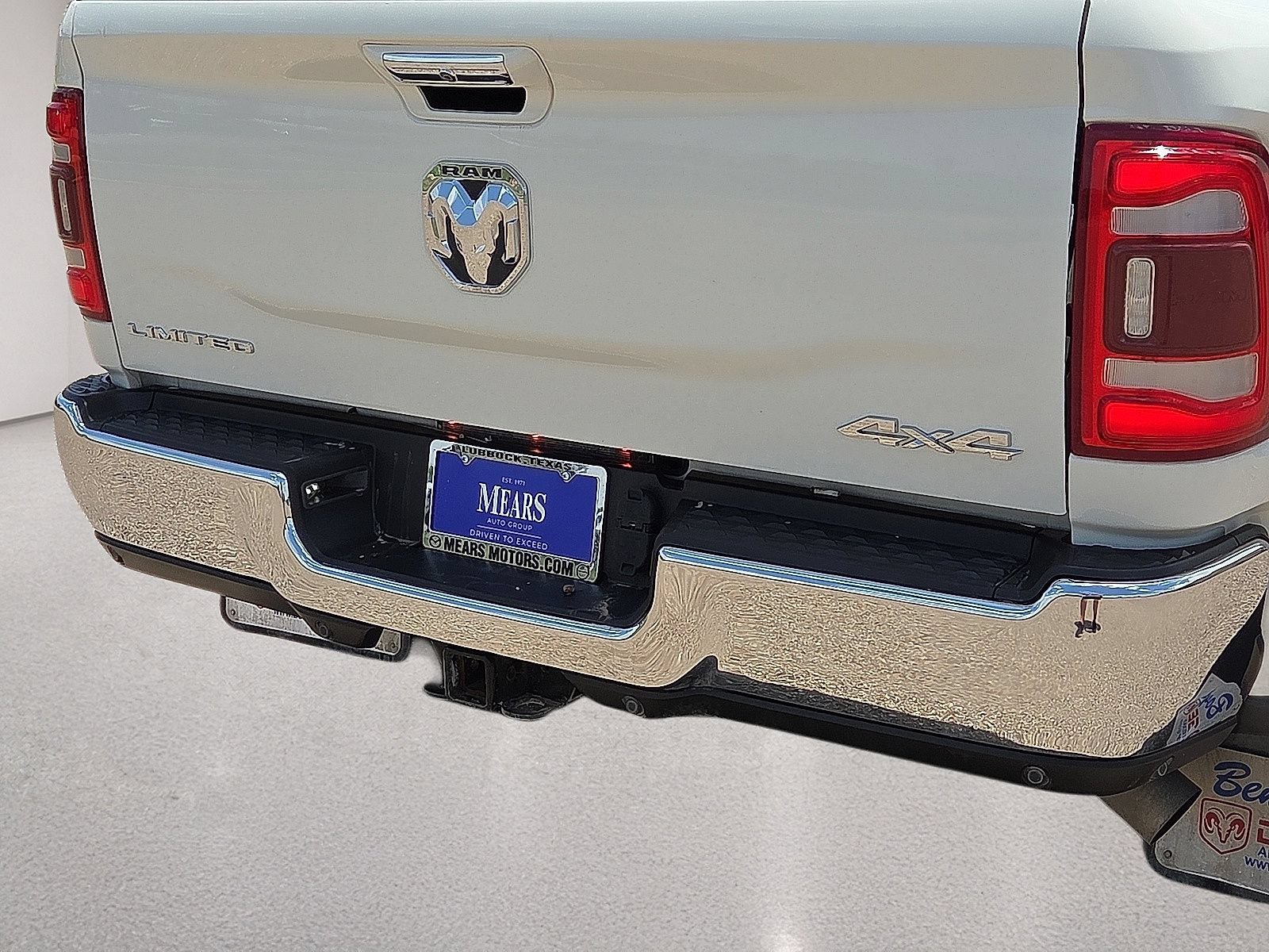 Used 2020 RAM 3500 Limited AWD/4WD image 17