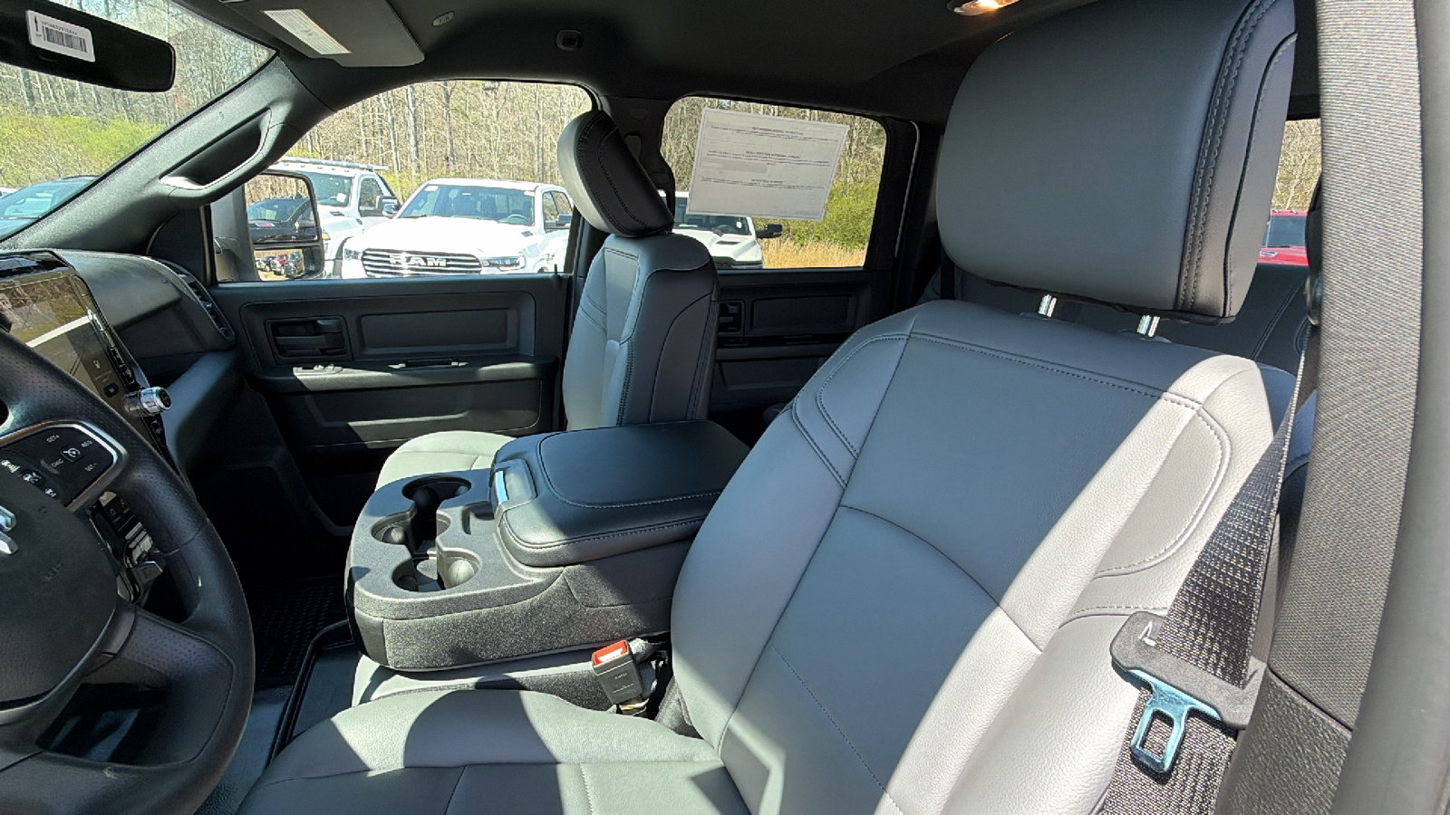 New 2026 RAM 2500 Tradesman AWD/4WD image 17