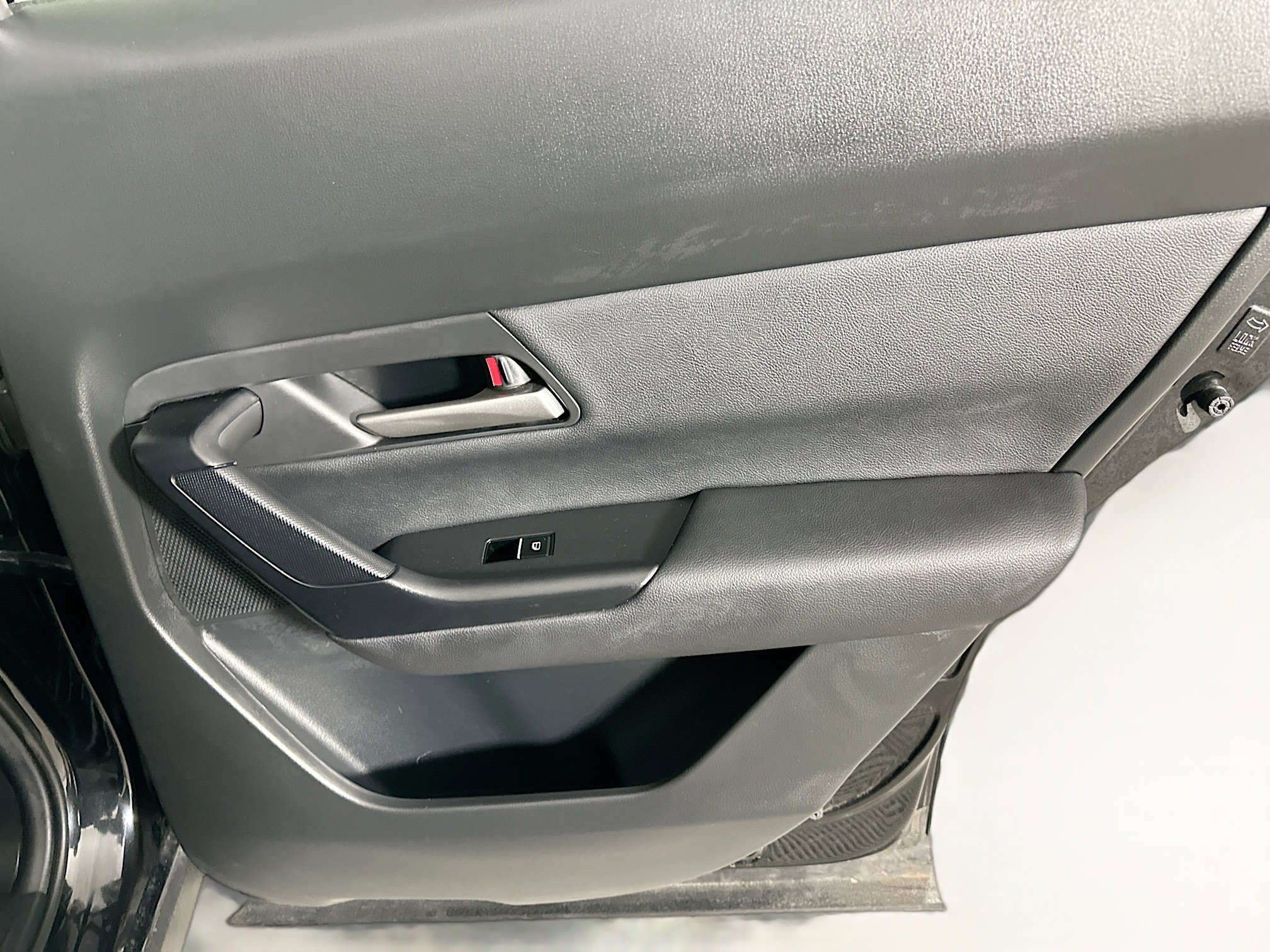 Used 2025 MAZDA CX-50 AWD 2.5 S w/ Premium Package image 30