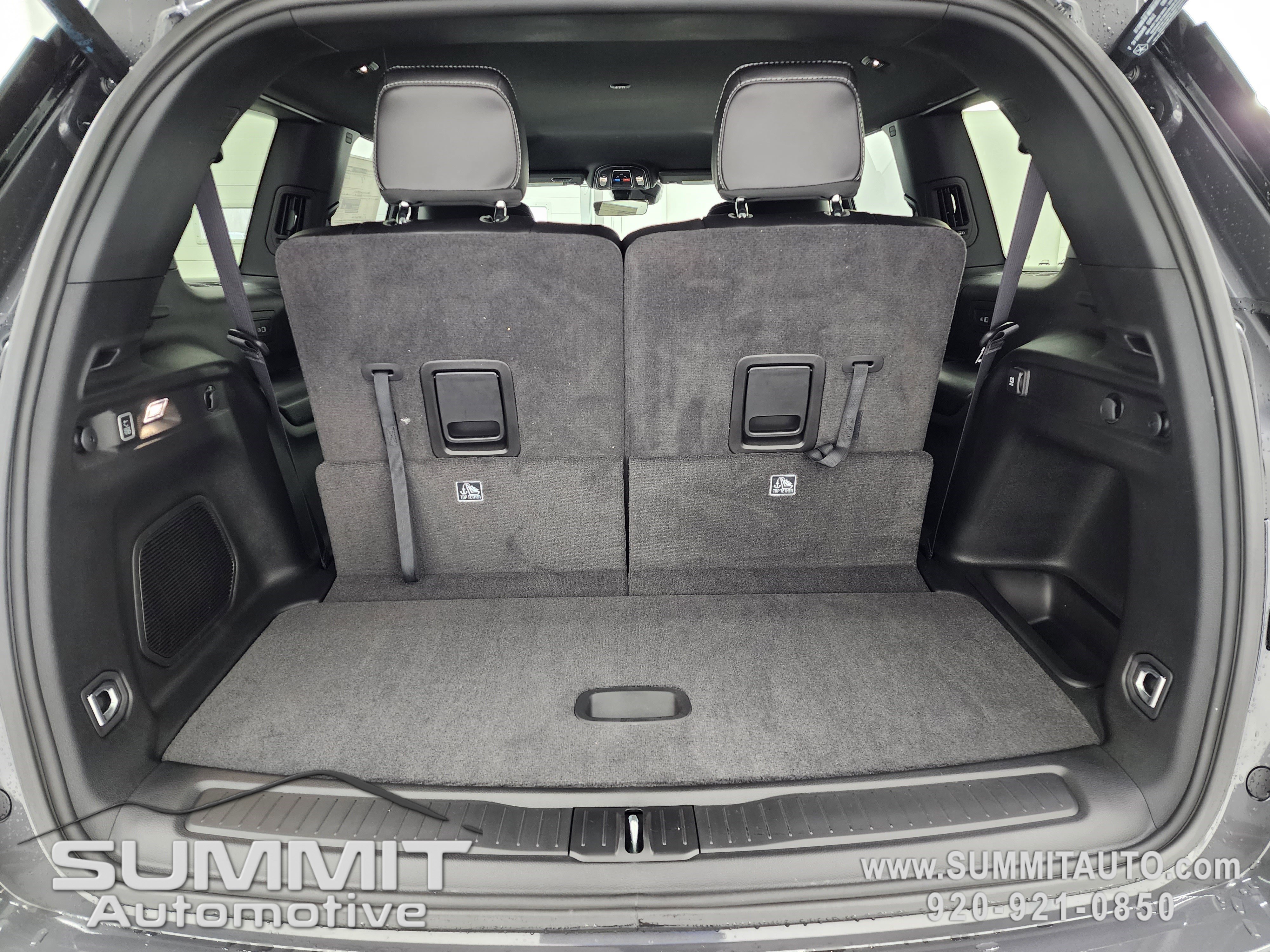 New 2025 Jeep Grand Cherokee L Limited w/ Black Appearance Package image 30