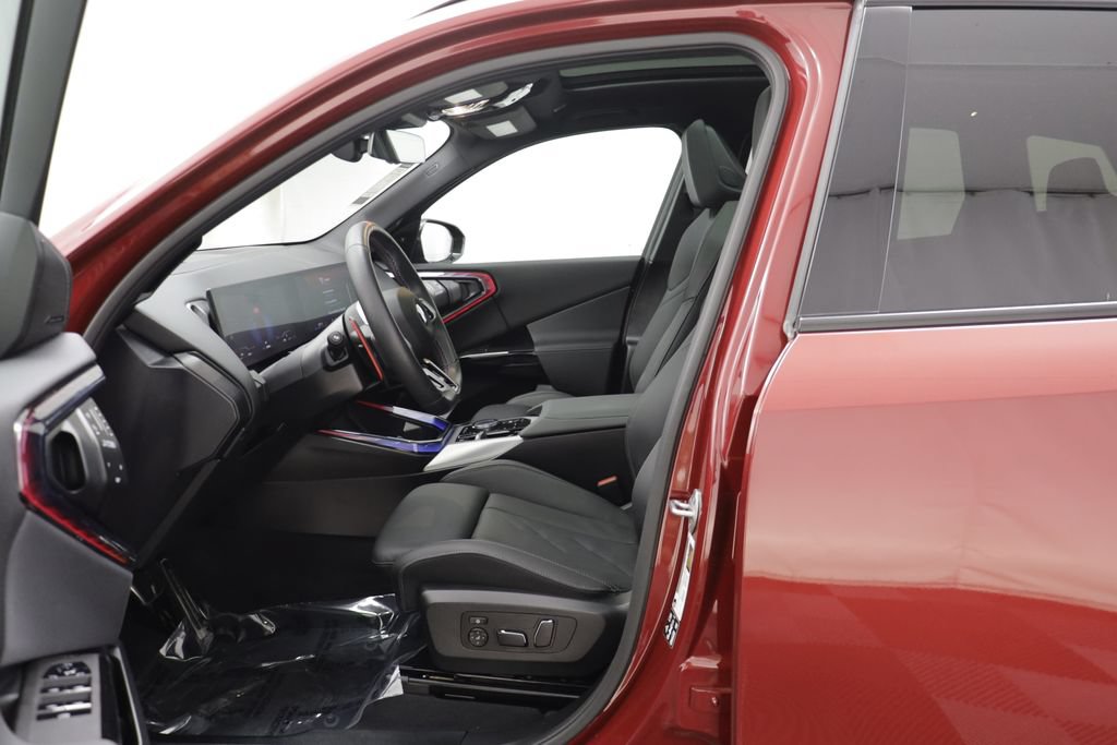 Used 2025 BMW X3 M50 AWD/4WD image 5