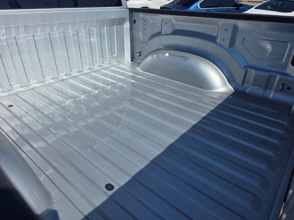 New 2026 RAM 1500 4x4 Crew Cab image 11