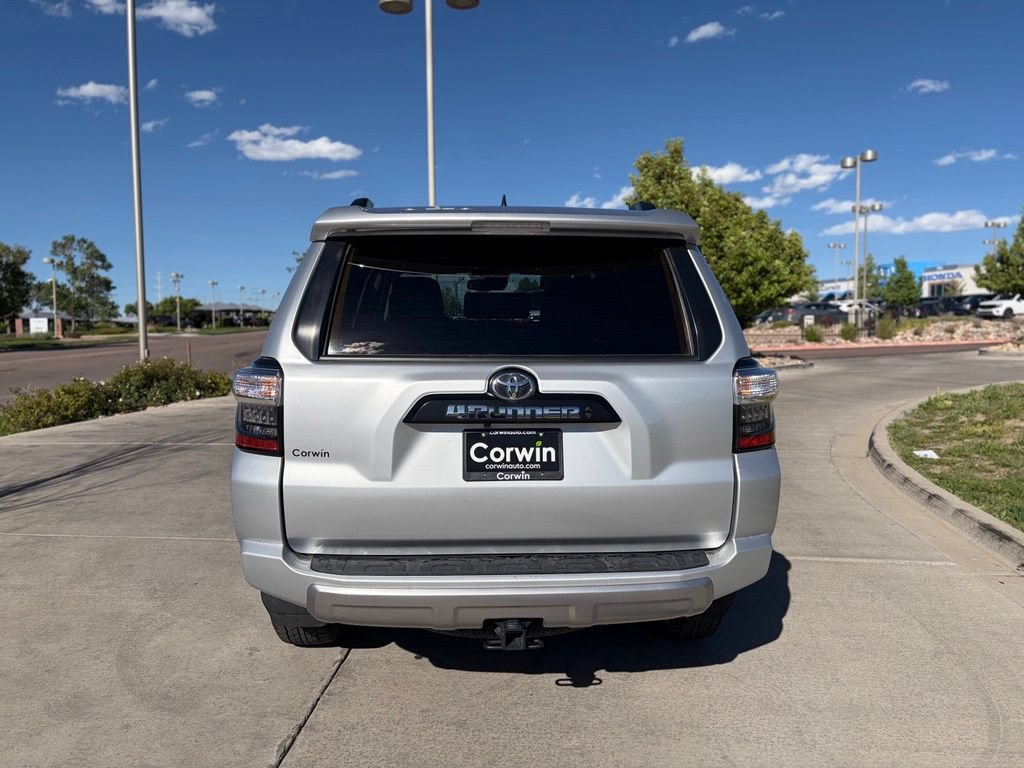 Used 2024 Toyota 4Runner TRD Off-Road Premium AWD/4WD image 8