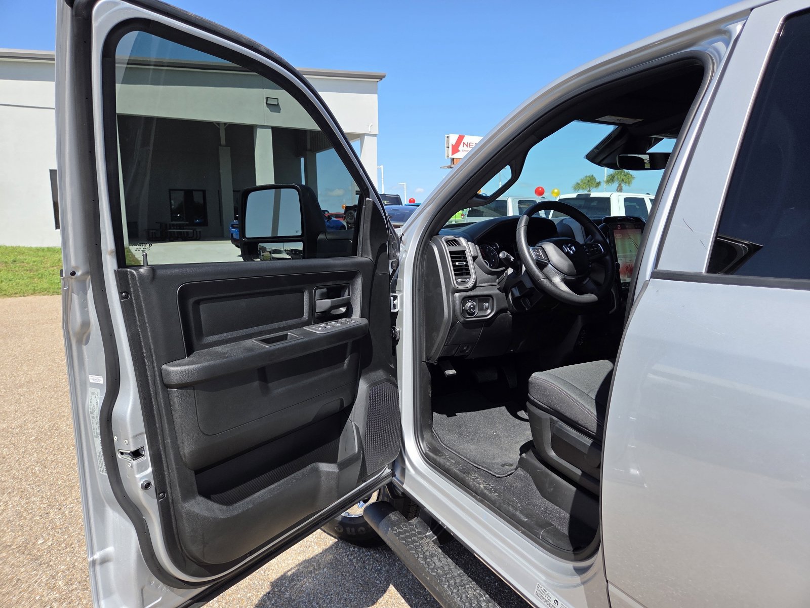 New 2026 RAM 3500 Tradesman AWD/4WD image 13