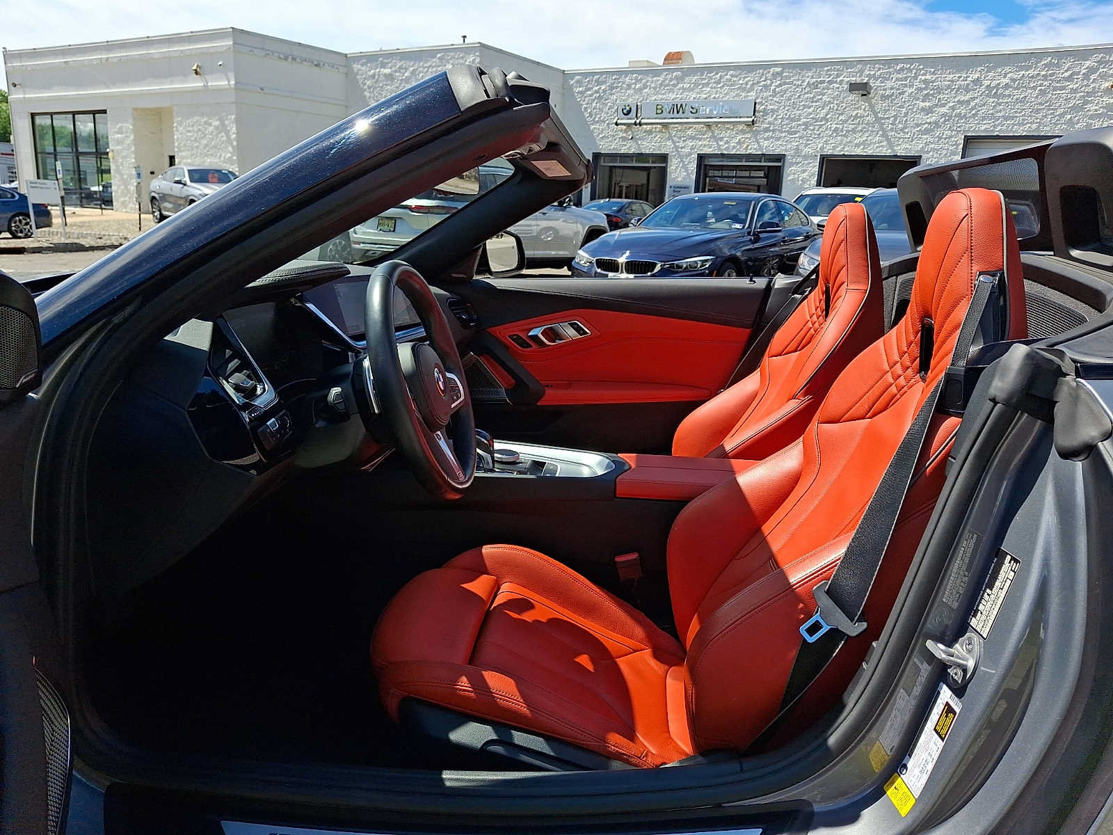 Used 2023 BMW Z4 sDrive30i w/ Premium Package RWD image 11