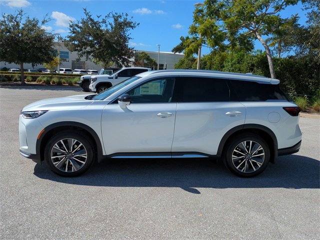New 2026 INFINITI QX60 Luxe w/ Cargo Package image 7
