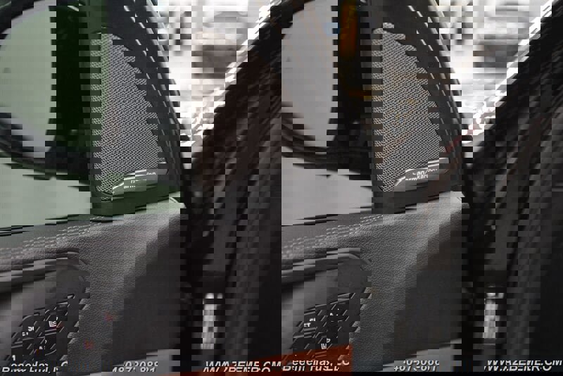 Used 2021 BMW X5 M50i w/ Executive Package image 27