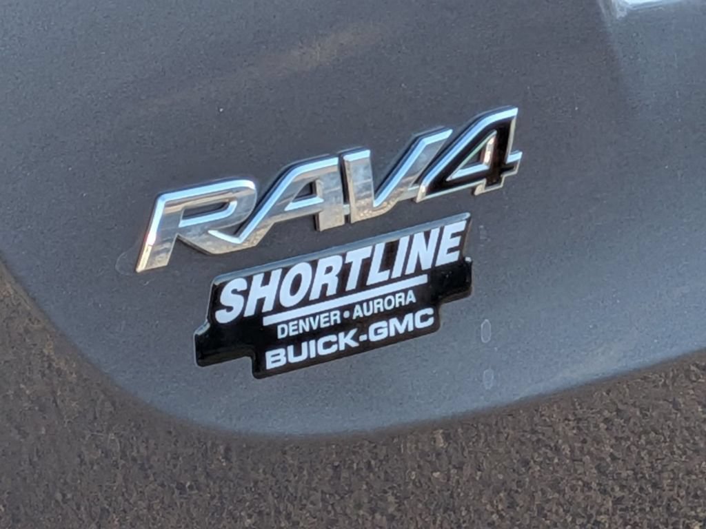Used 2014 Toyota RAV4 LE AWD/4WD image 9