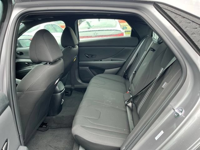 New 2026 Hyundai Elantra SEL Sport Premium FWD image 18
