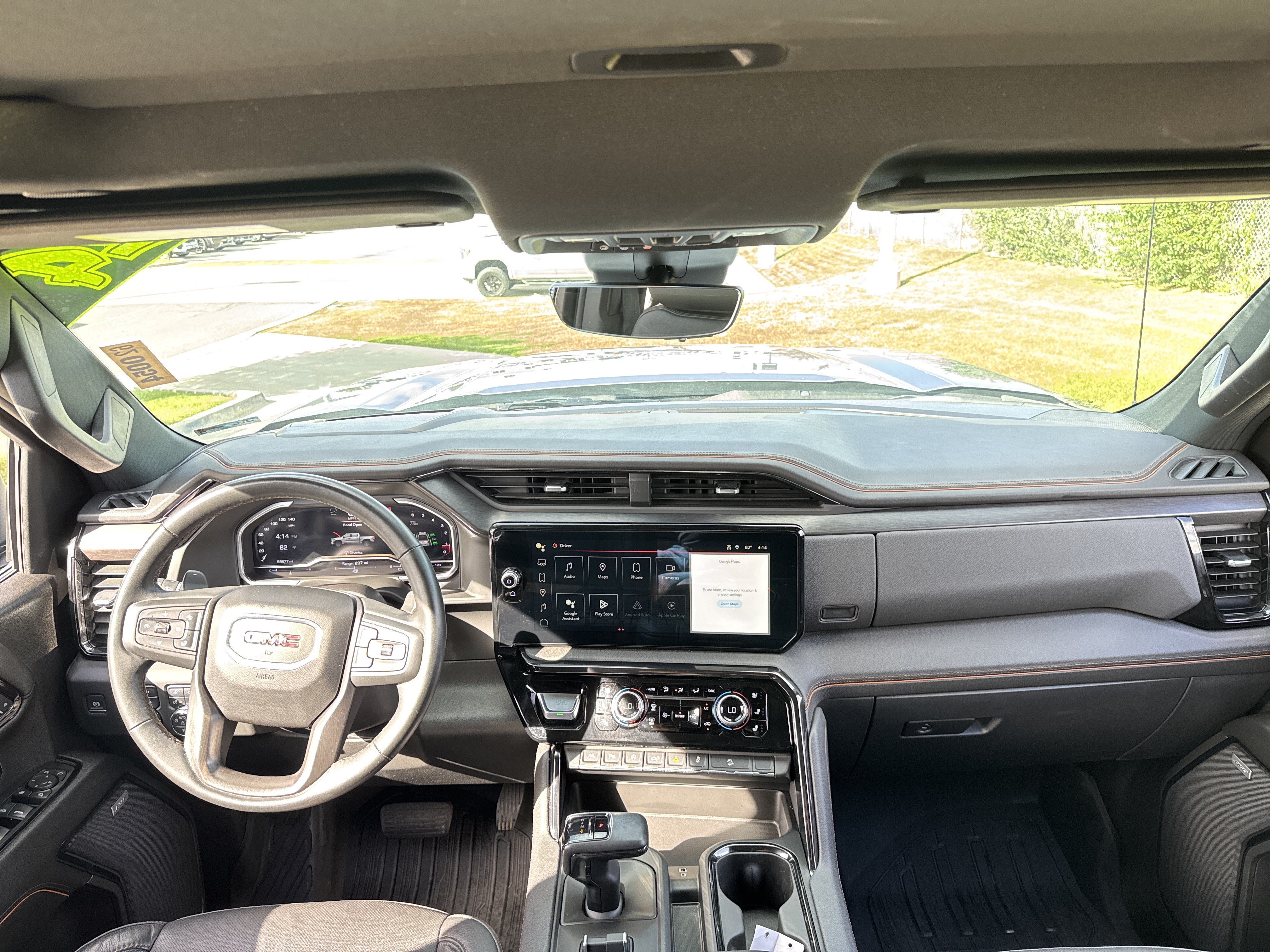 Used 2024 GMC Sierra 1500 AT4 w/ Technology Package AWD/4WD image 24