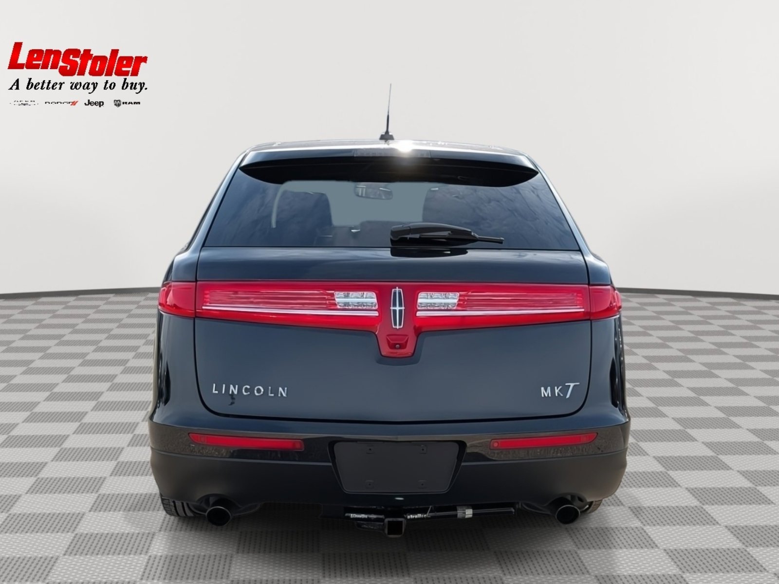 Used 2019 Lincoln MKT AWD image 4