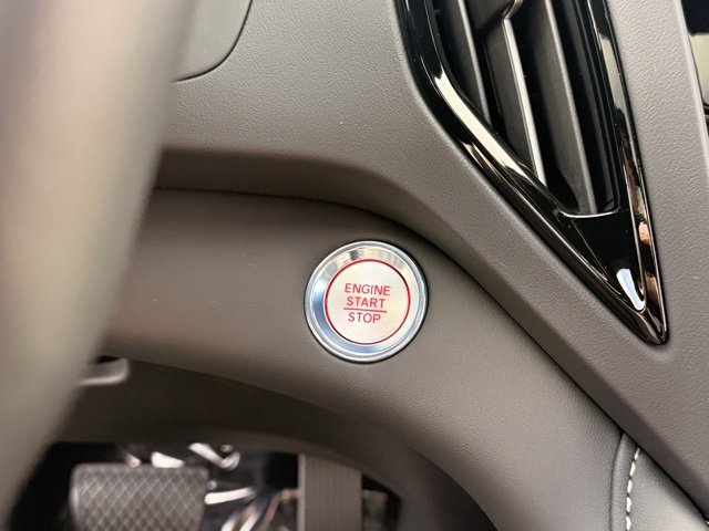 New 2025 Acura RDX SH-AWD image 18