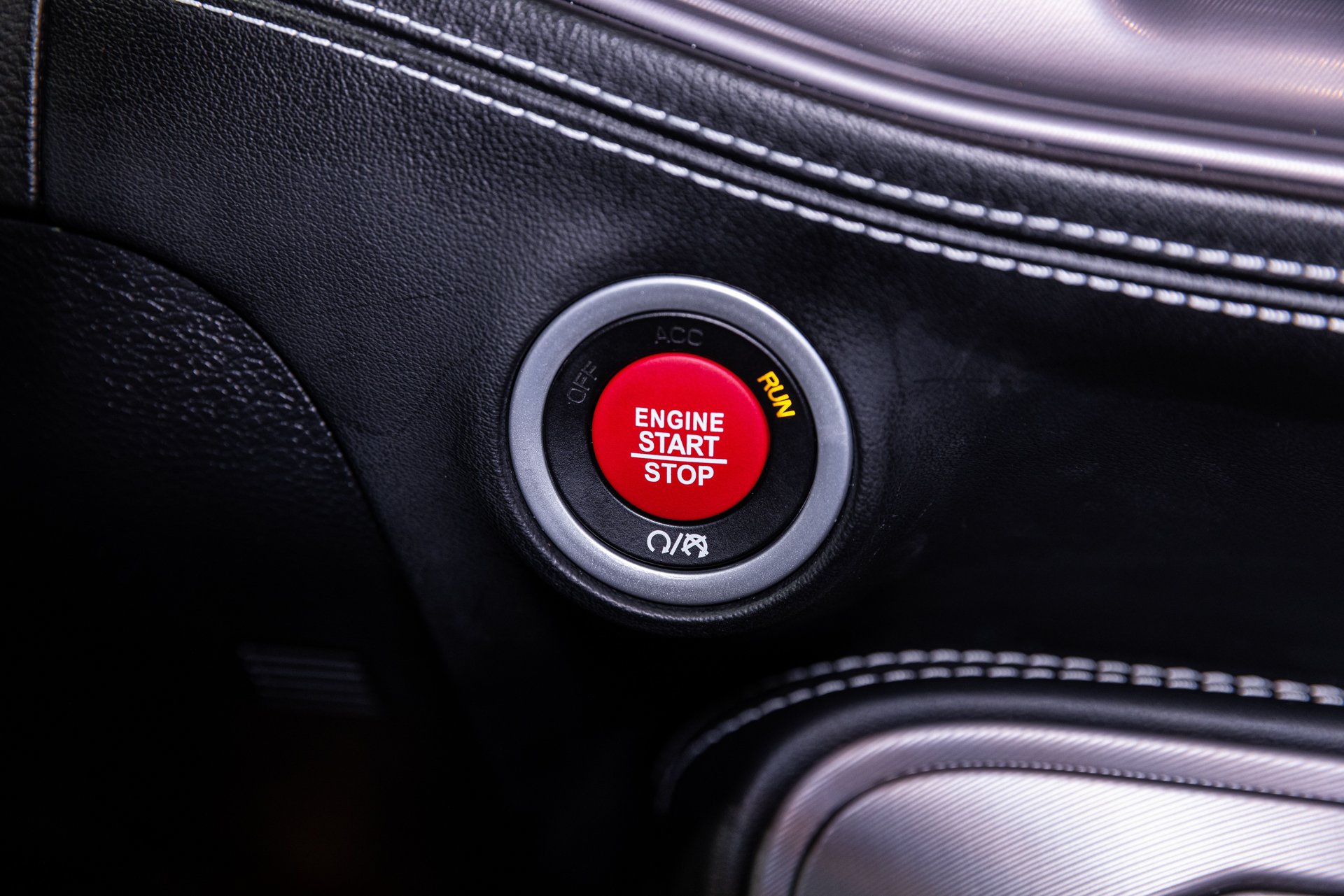 Used 2023 Dodge Challenger SRT Hellcat RWD image 16