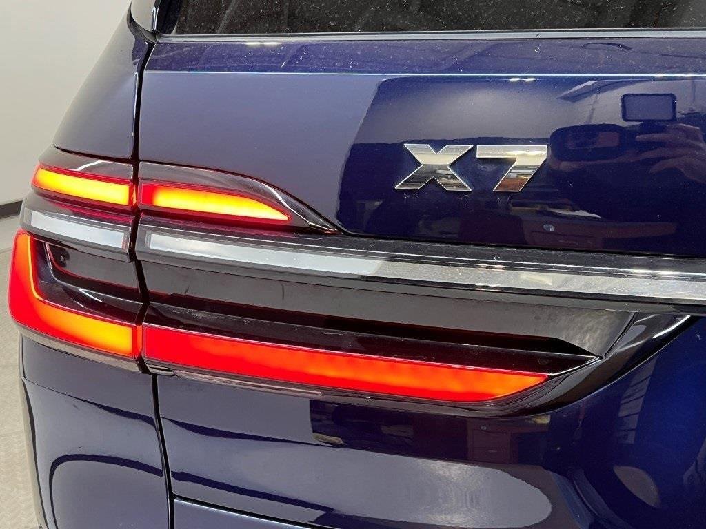 Used 2023 BMW X7 M60i w/ Executive Package image 8