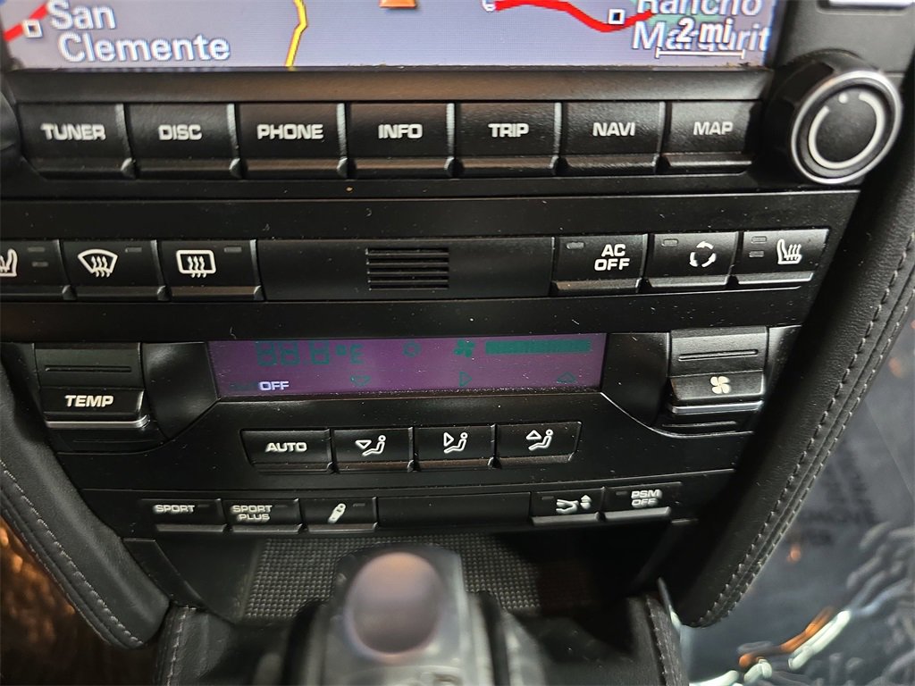 Used 2011 Porsche 911 Turbo S image 19