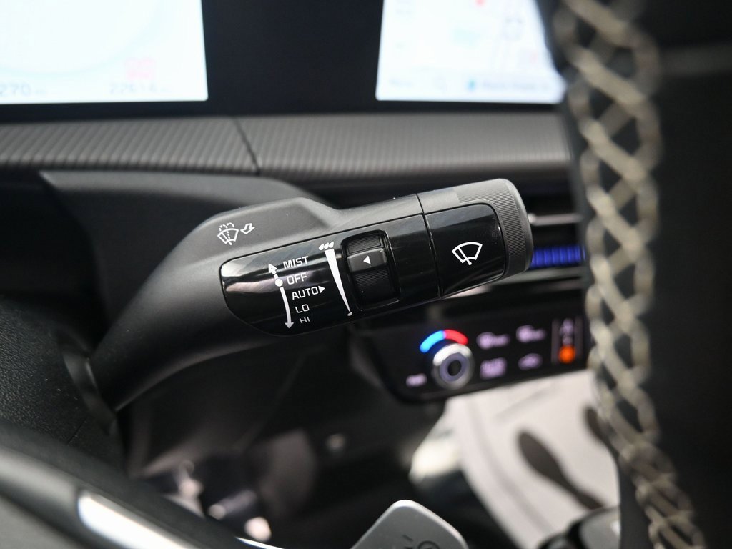 Used 2024 Kia EV6 GT-Line image 23
