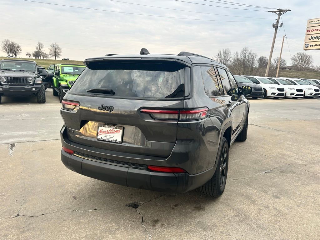 Used 2024 Jeep Grand Cherokee L Laredo image 7