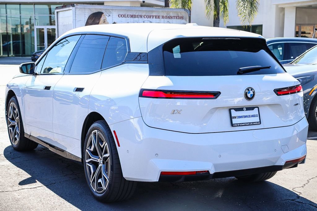 New 2026 BMW iX xDrive45 image 8