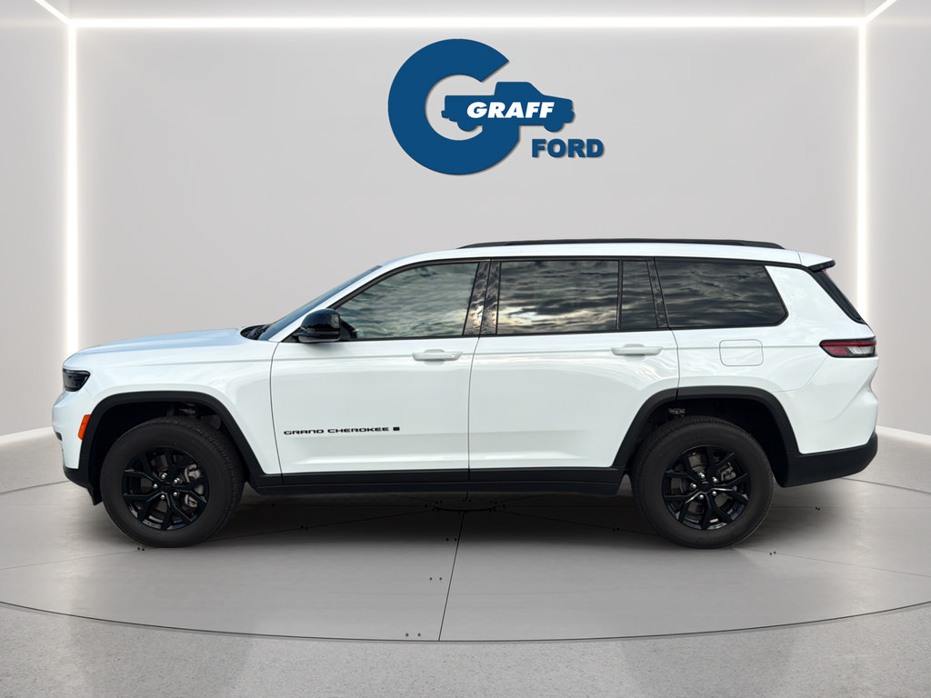 Used 2025 Jeep Grand Cherokee L Altitude AWD/4WD image 3