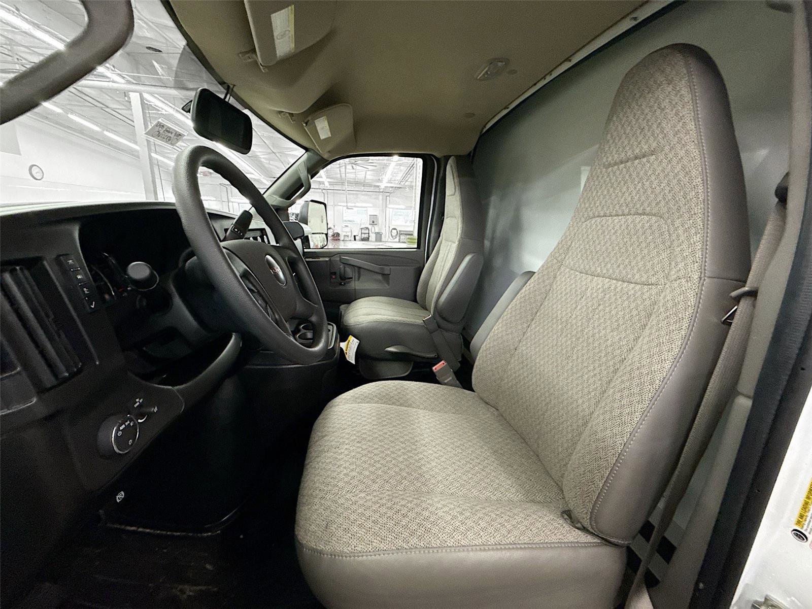 New 2026 GMC Savana 4500 4500 VAN 159 w/ Driver Convenience Package image 13