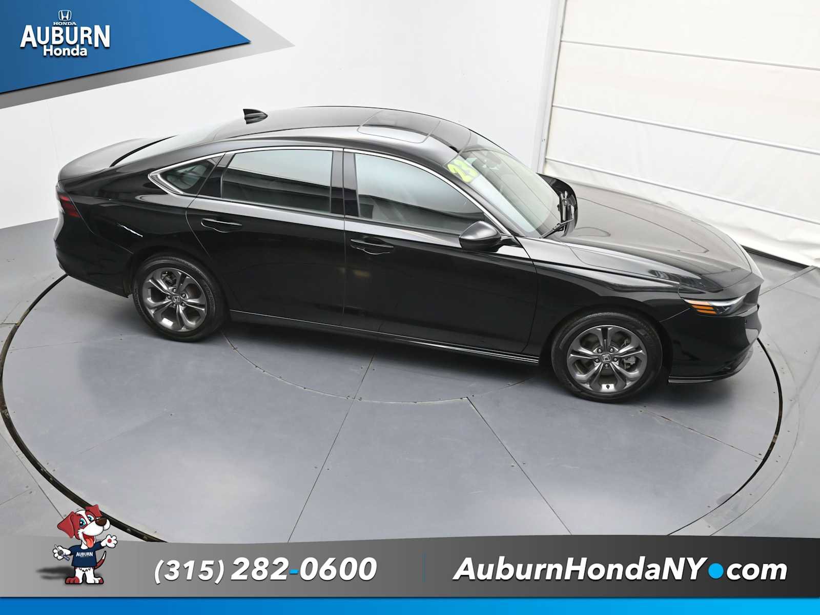 Used 2023 Honda Accord EX-L image 29