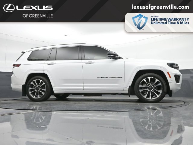 Used 2023 Jeep Grand Cherokee L Overland w/ Advanced Protech Group III AWD/4WD image 42