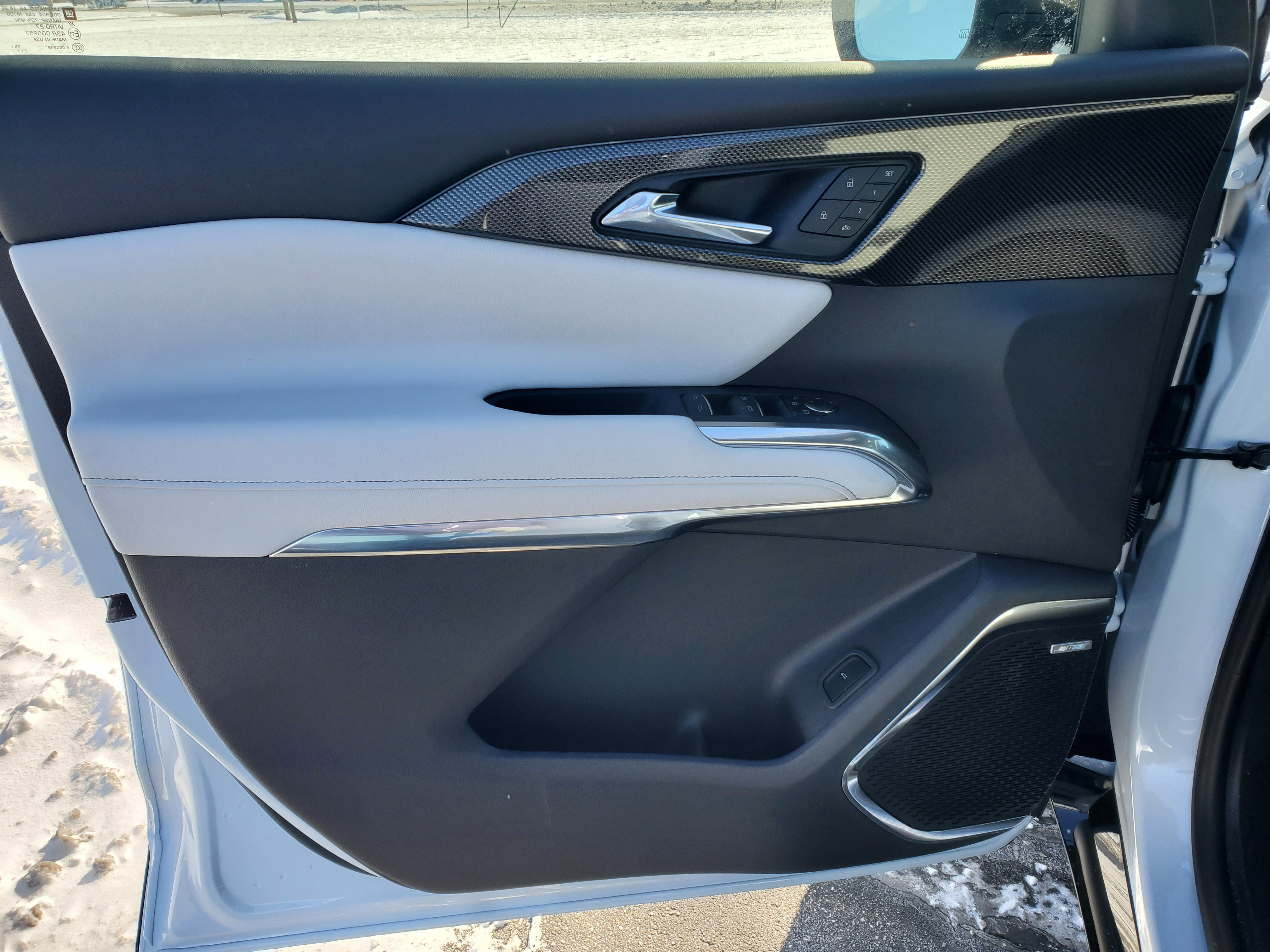 New 2026 Chevrolet Traverse High Country w/ LPO, Floor Liner Package AWD/4WD image 8