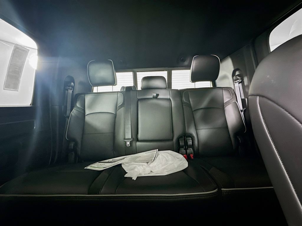New 2026 RAM 2500 Laramie AWD/4WD image 10