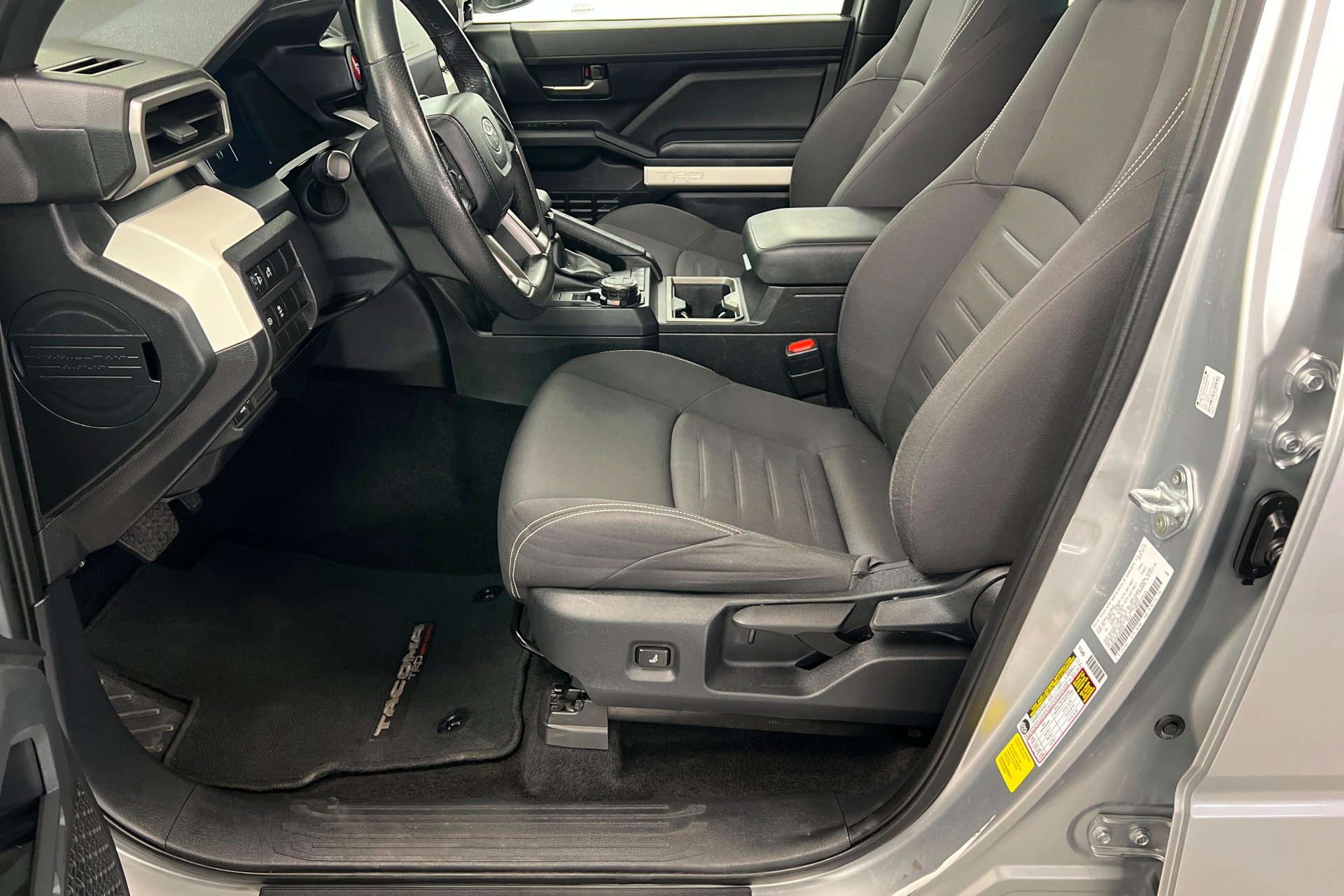 Used 2024 Toyota Tacoma TRD Off-Road AWD/4WD image 18