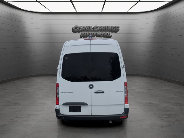 Used 2024 Mercedes-Benz Sprinter 2500 image 6