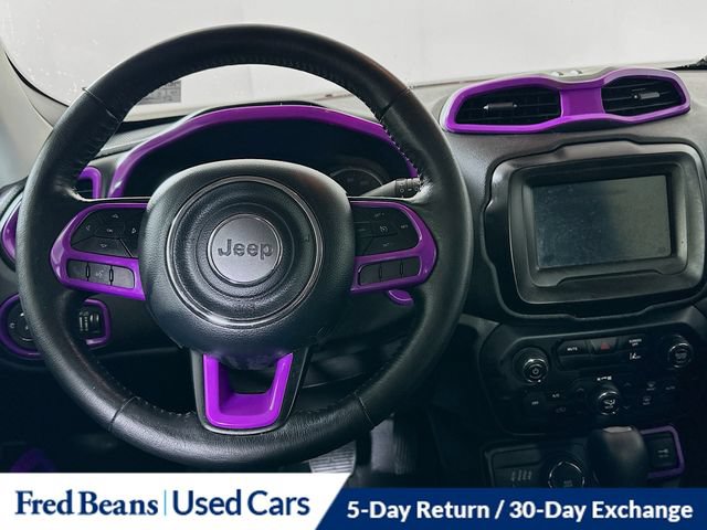 Used 2021 Jeep Renegade Latitude w/ Convenience Group AWD/4WD image 26