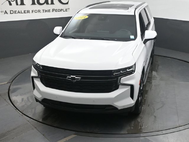 Used 2024 Chevrolet Suburban RST w/ Luxury Package AWD/4WD image 53