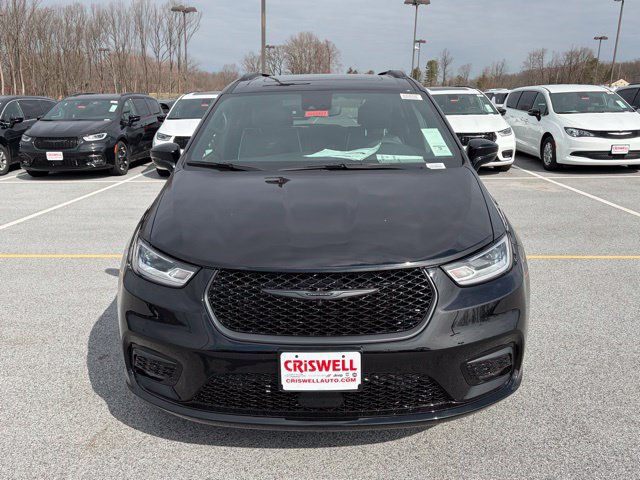 New 2026 Chrysler Pacifica Limited w/ S Appearance Package FWD image 10