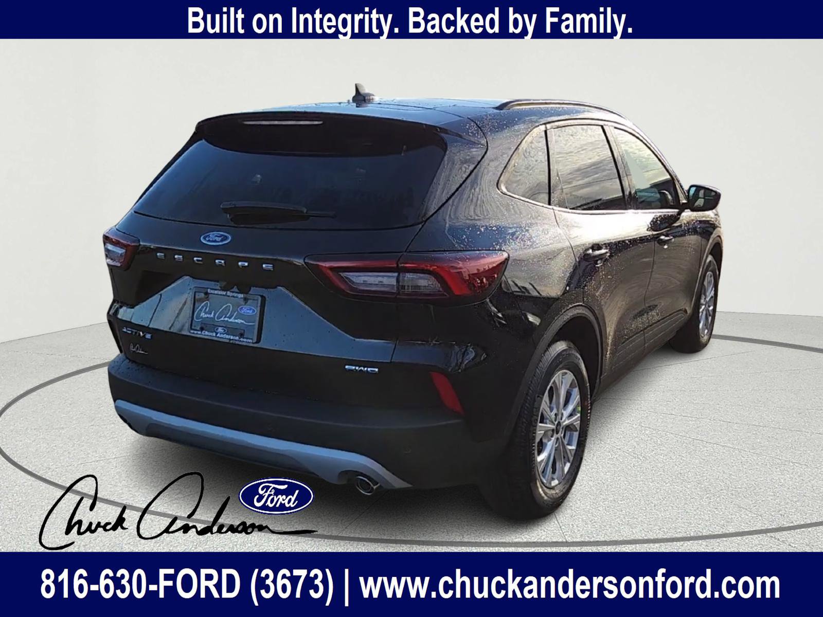 New 2025 Ford Escape Active w/ Active Premium Tech Pack image 4